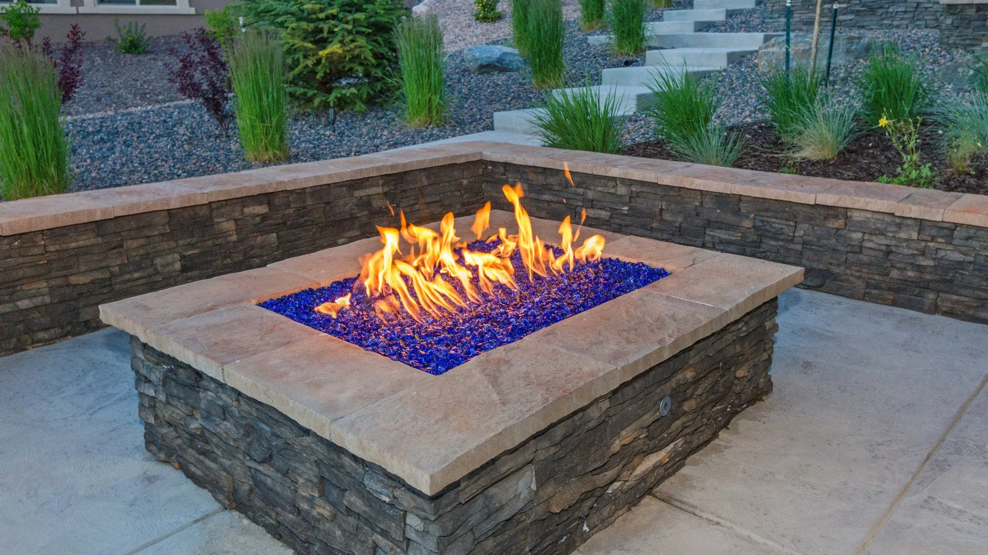 3 Fire Features to Consider Adding to Your Outdoor Living Space