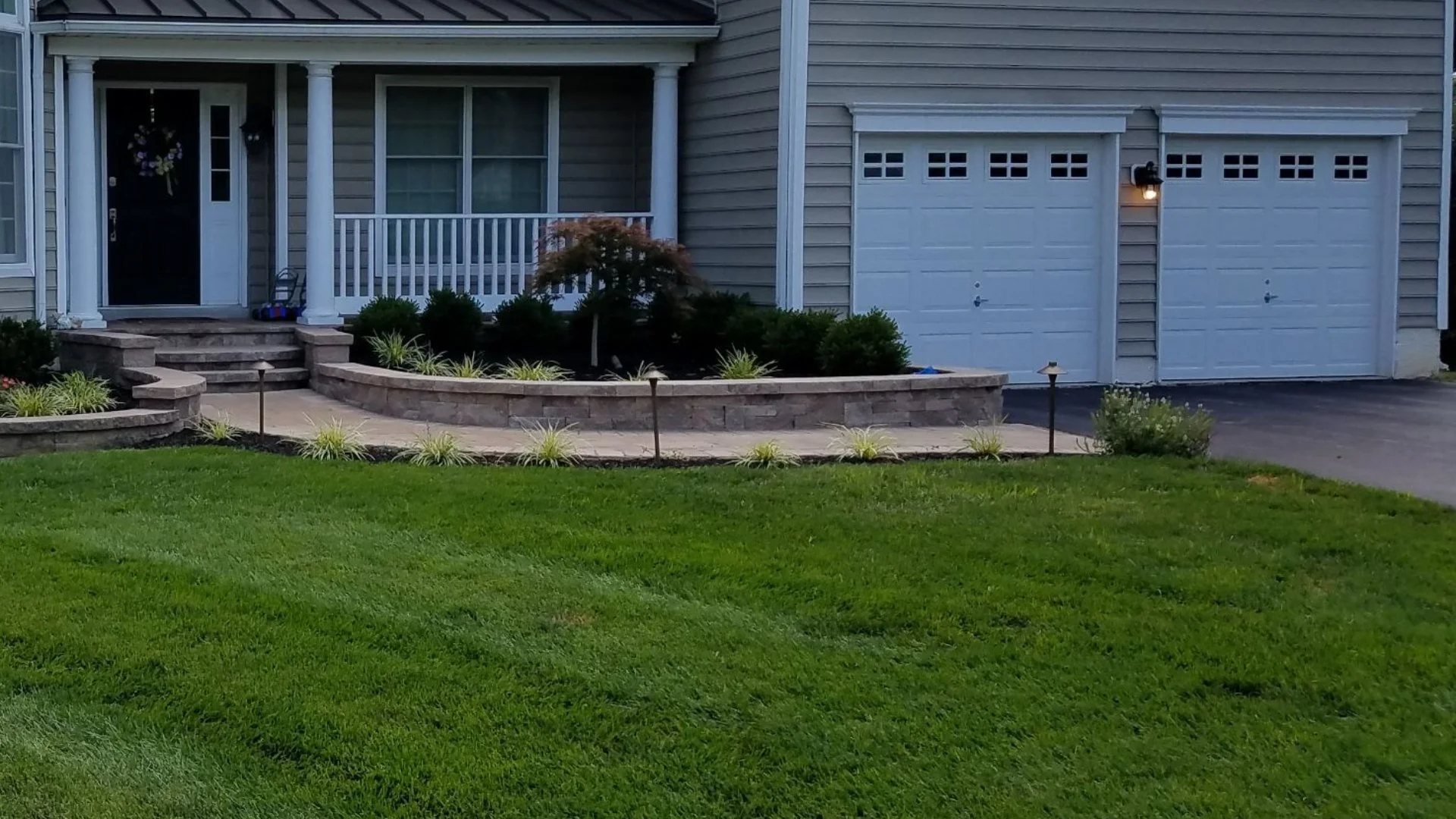 What Lawn Issues Are Associated With Soil Compaction?
