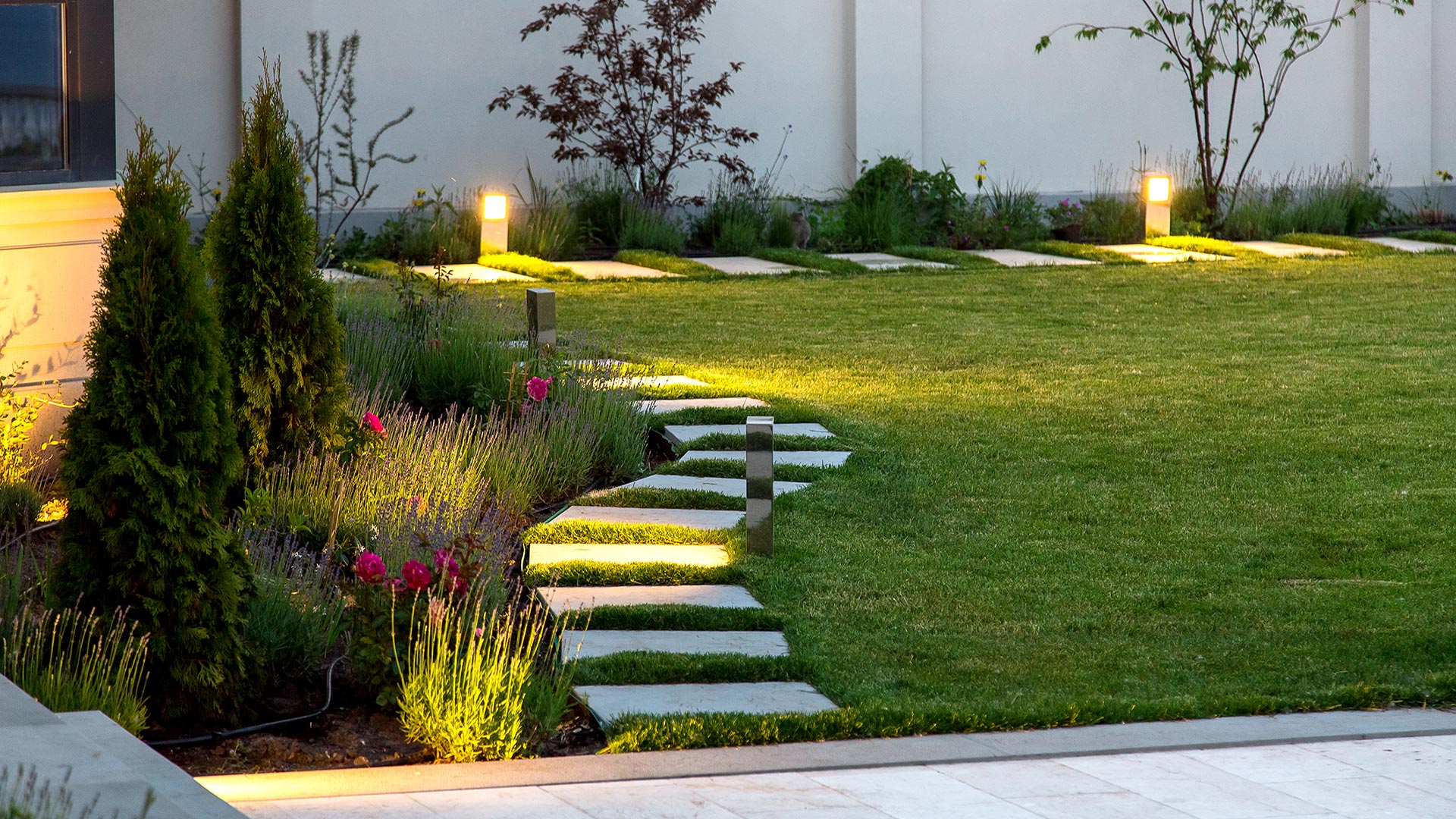 3 Reasons Why LED Bulbs Are the Best Choice for Your Landscape Lighting