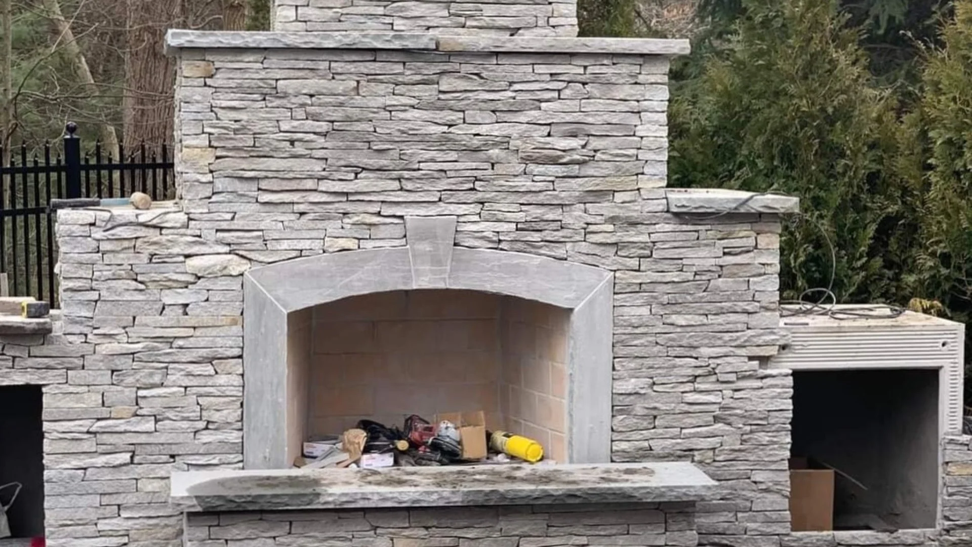 Investing in an Outdoor Fireplace? Choose the Right Location for It!