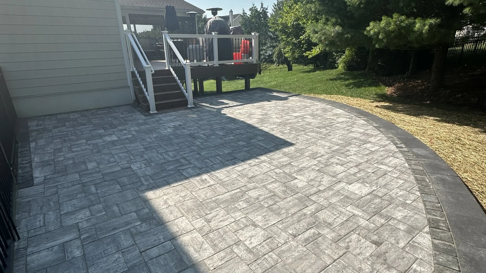 Consider Using Pavers to Build Your New Patio